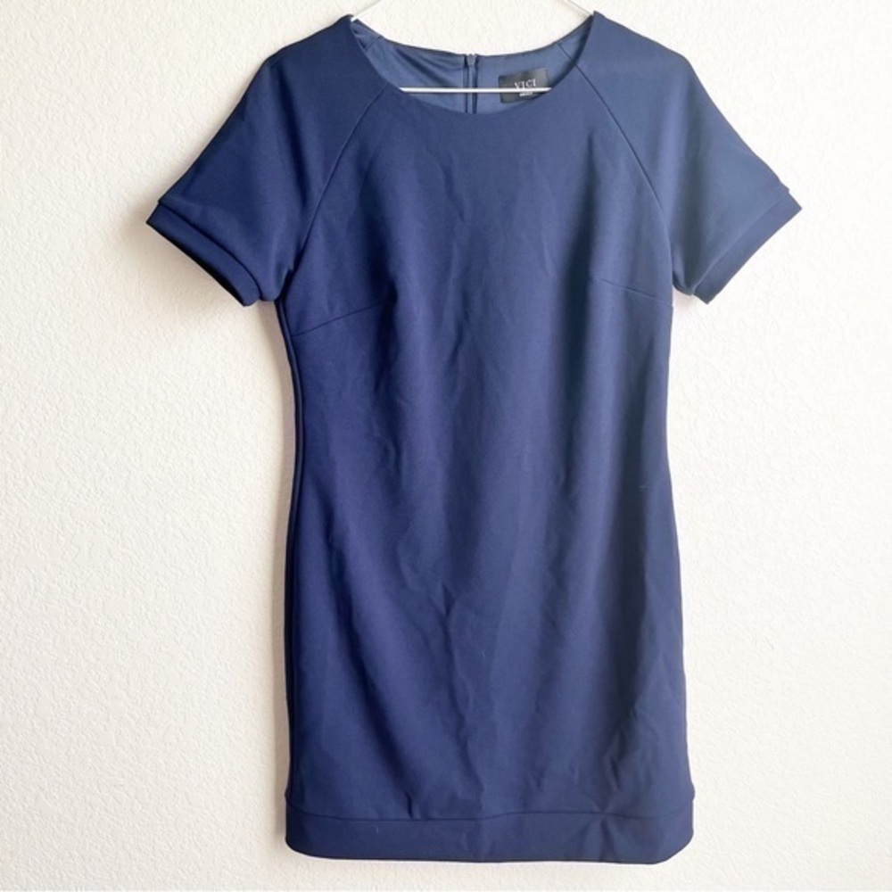VICI navy short sleeve dress, small